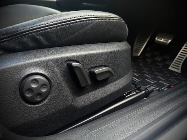 Used Audi S3 2010 for sale - 76182237: Photo 14