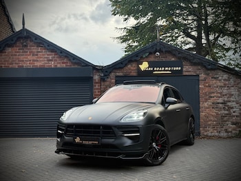 Used Porsche Macan 2021 for sale - 75856460: Photo