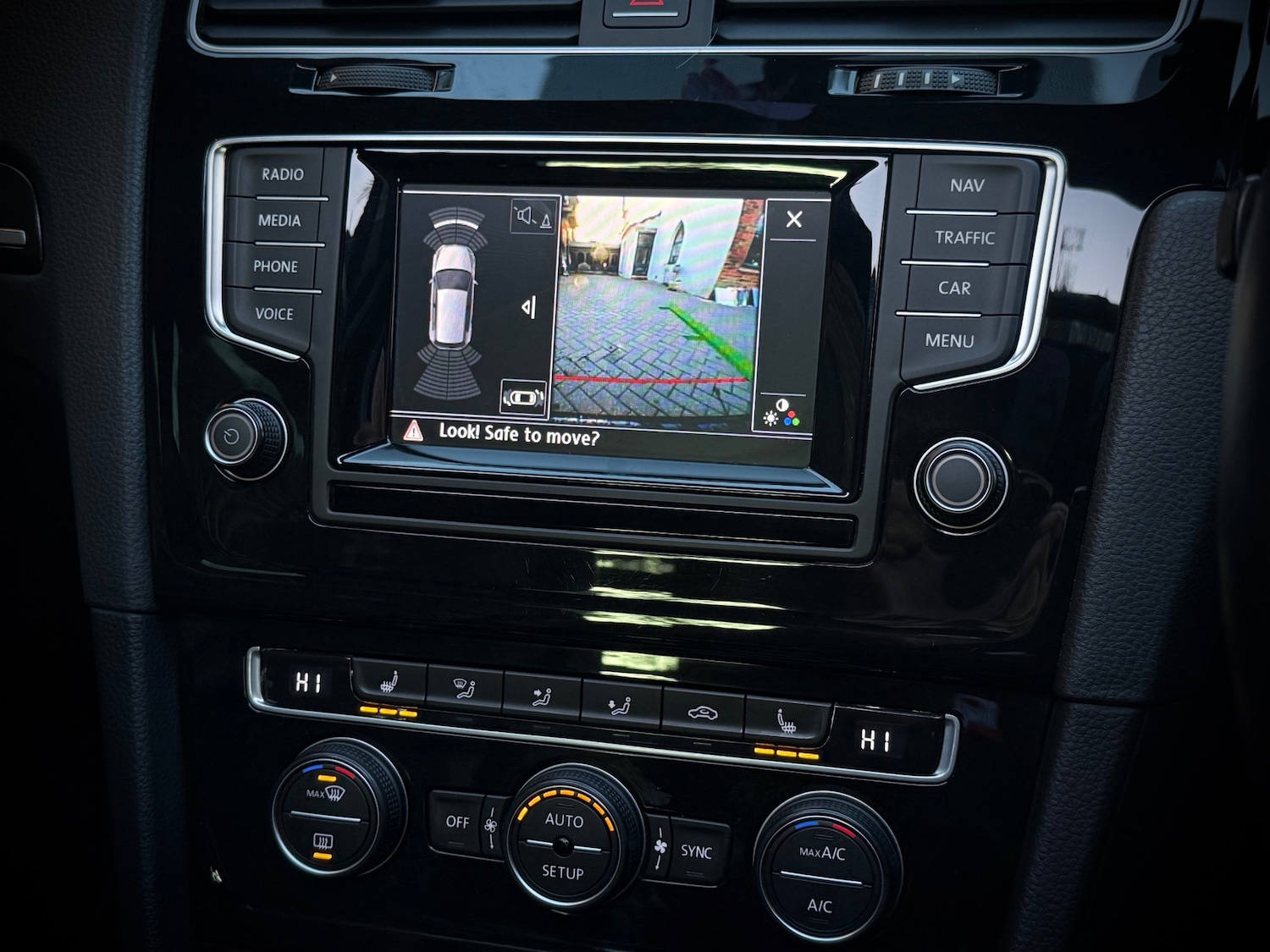 Used Volkswagen Golf 2014 for sale - 77001602: Photo 19