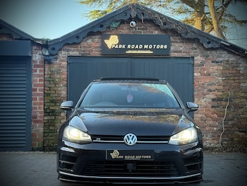 Used Volkswagen Golf 2014 for sale - 77001602: Photo