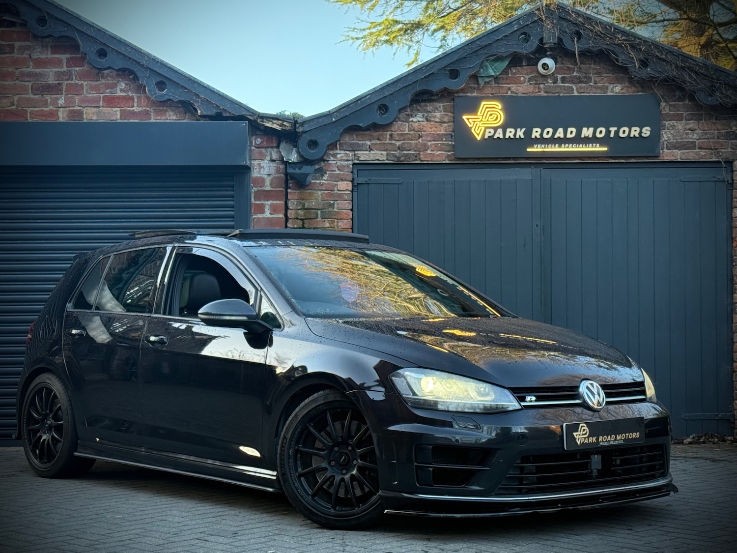 Used Volkswagen Golf 2014 for sale - 77001602: Photo 3