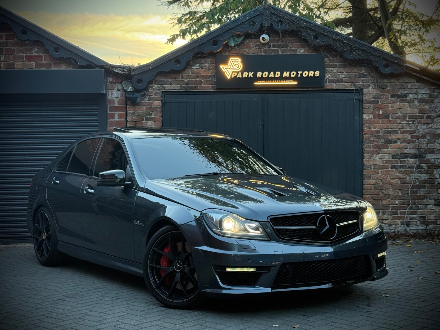 Used Mercedes-Benz C-Class 2013 for sale - 76119482: Photo 3