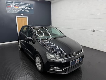 Used Volkswagen Polo 2015 for sale - 78733142: Photo