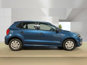 Used Volkswagen Polo 2017 for sale - 78932331: Photo