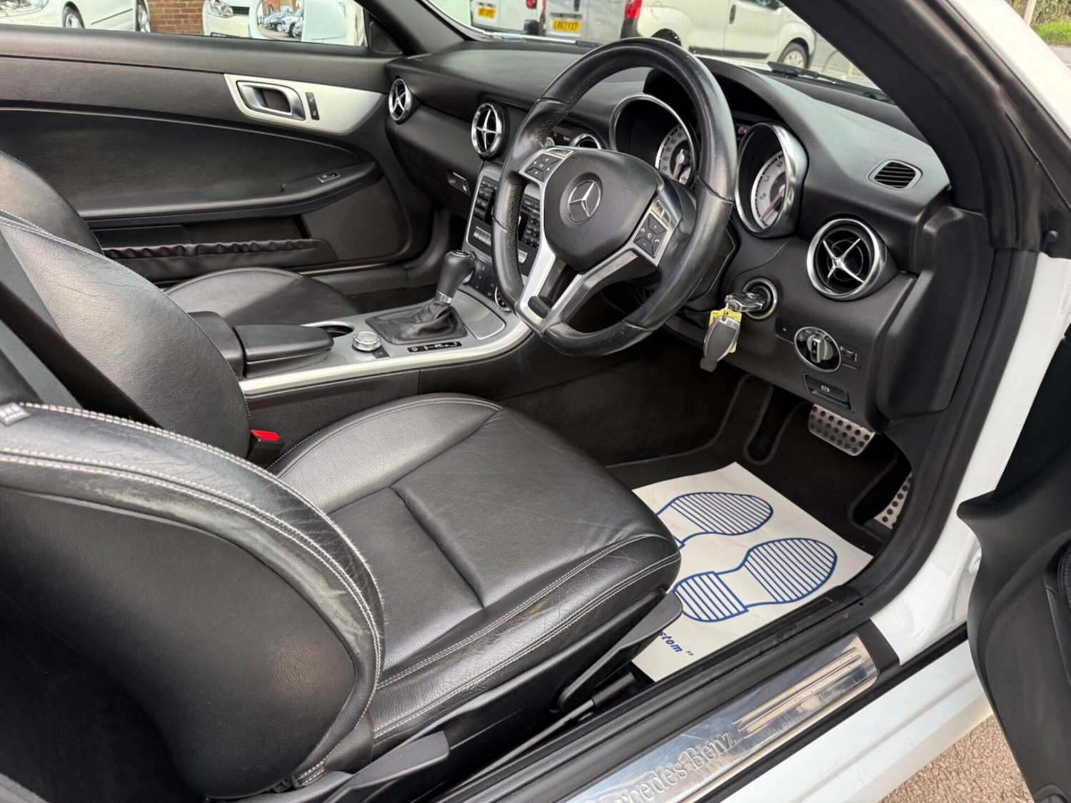 Used Mercedes-Benz SLK 2013 for sale - 77989506: Photo 21