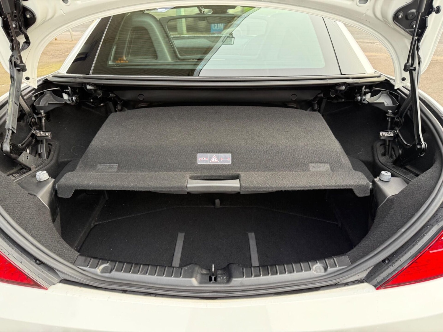 Used Mercedes-Benz SLK 2013 for sale - 77989506: Photo 30