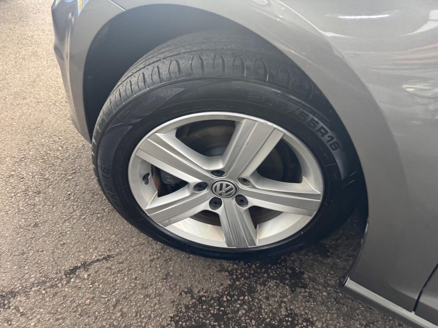 Used Volkswagen Golf 2014 for sale - 77932704: Photo 16