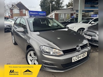 Used Volkswagen Golf 2014 for sale - 77932704: Photo