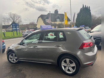 Used Volkswagen Golf 2014 for sale - 77932704: Photo