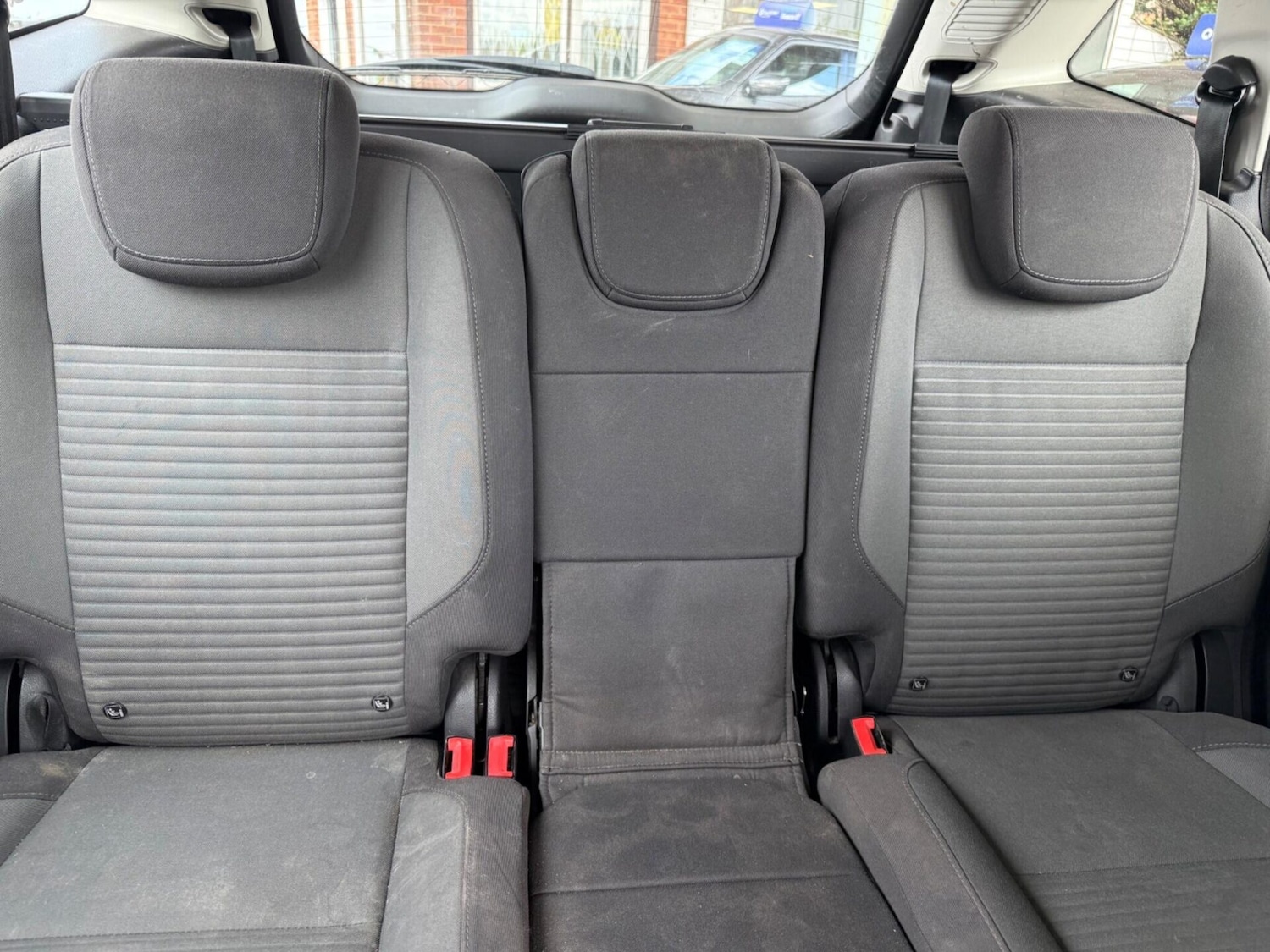 Used Ford Grand C-Max 2017 for sale - 78097927: Photo 13