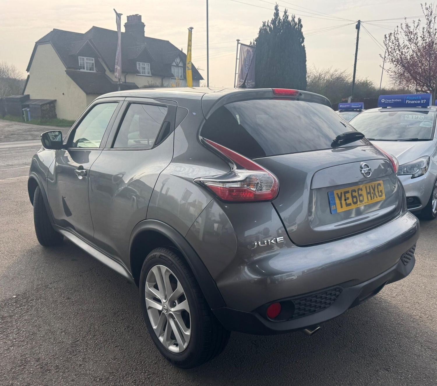 Used Nissan Juke 2016 for sale - 77989517: Photo 2