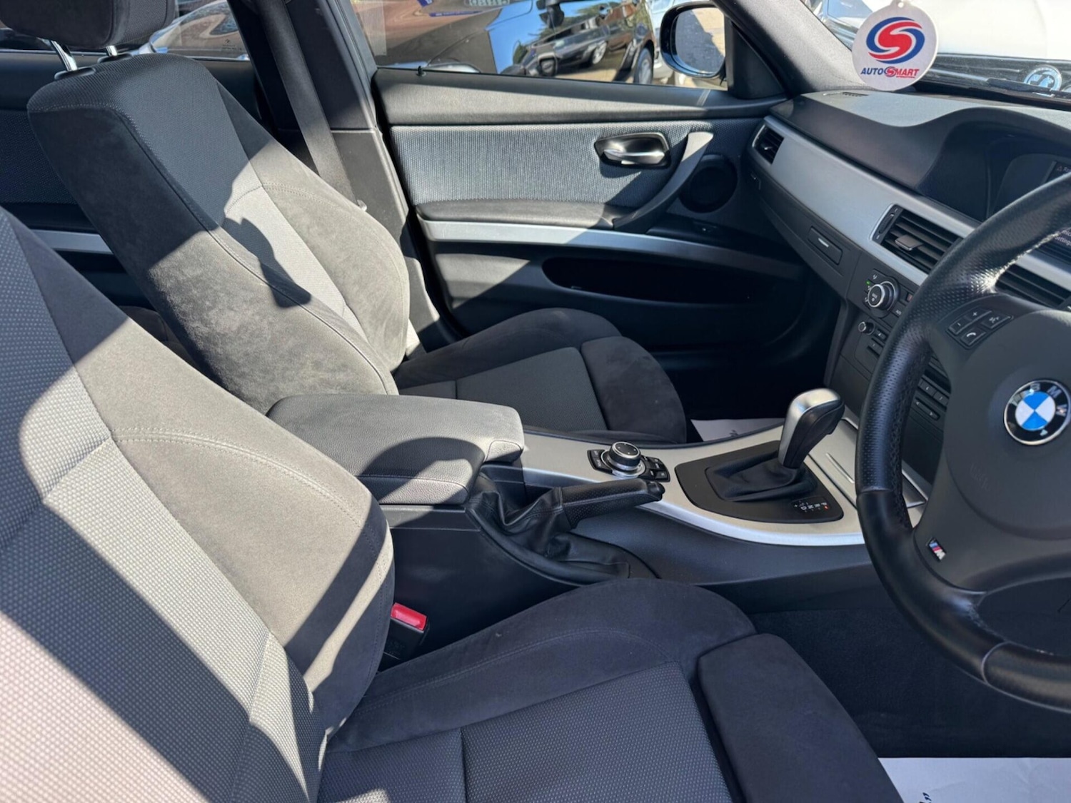 Used BMW 3 Series 2011 for sale - 77932807: Photo 25