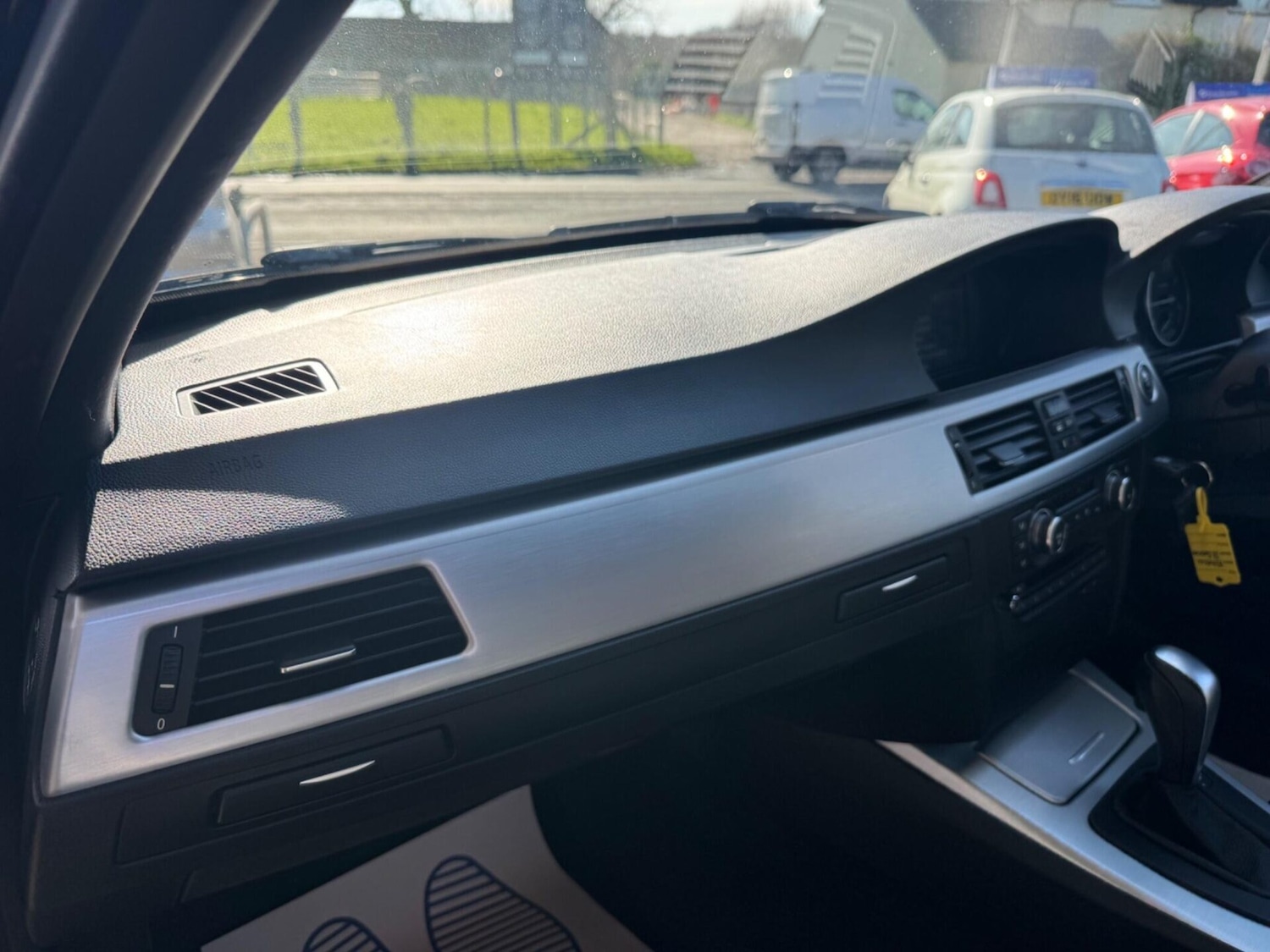 Used BMW 3 Series 2011 for sale - 77932807: Photo 31