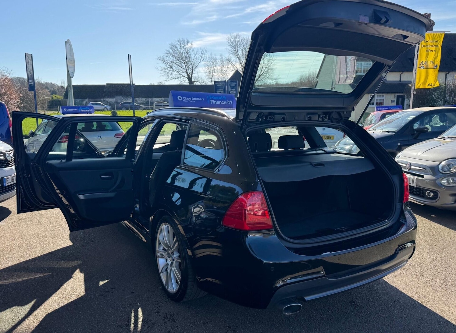 Used BMW 3 Series 2011 for sale - 77932807: Photo 33