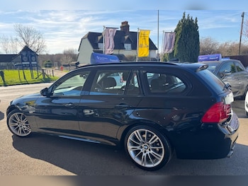 Used BMW 3 Series 2011 for sale - 77932807: Photo