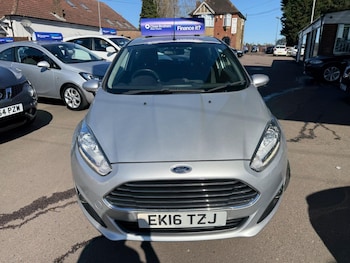 Used Ford Fiesta 2016 for sale - 77932800: Photo