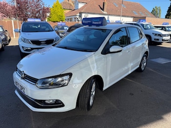 Used Volkswagen Polo 2017 for sale - 78420589: Photo