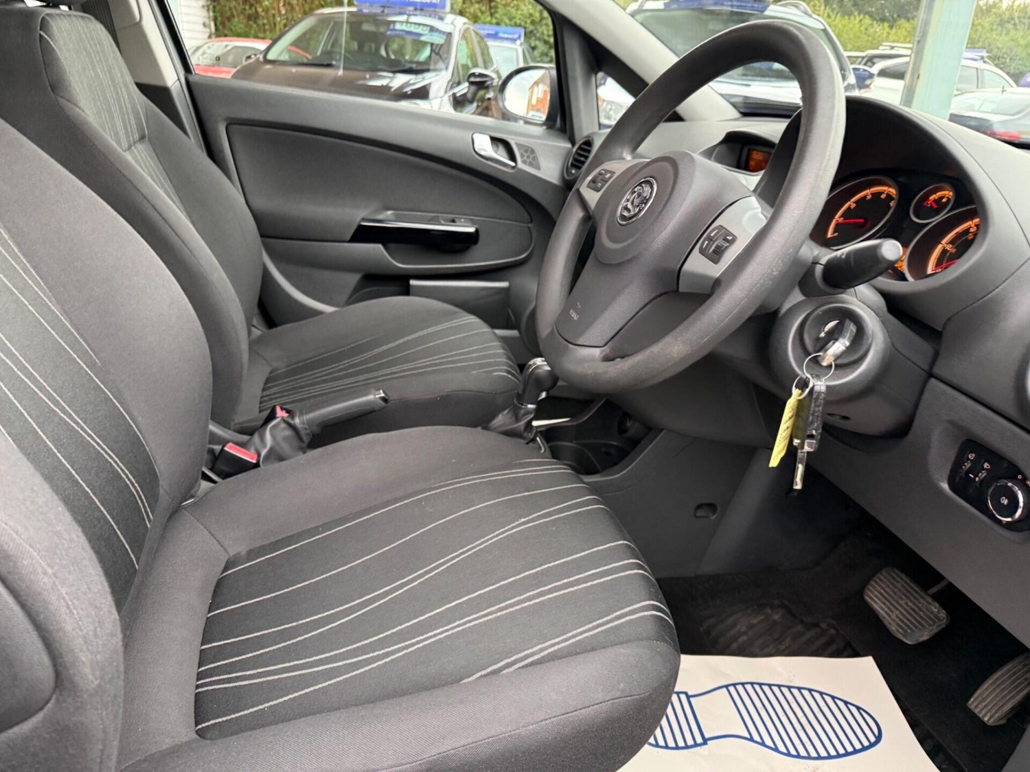 Used Vauxhall Corsa 2010 for sale - 78084094: Photo 19