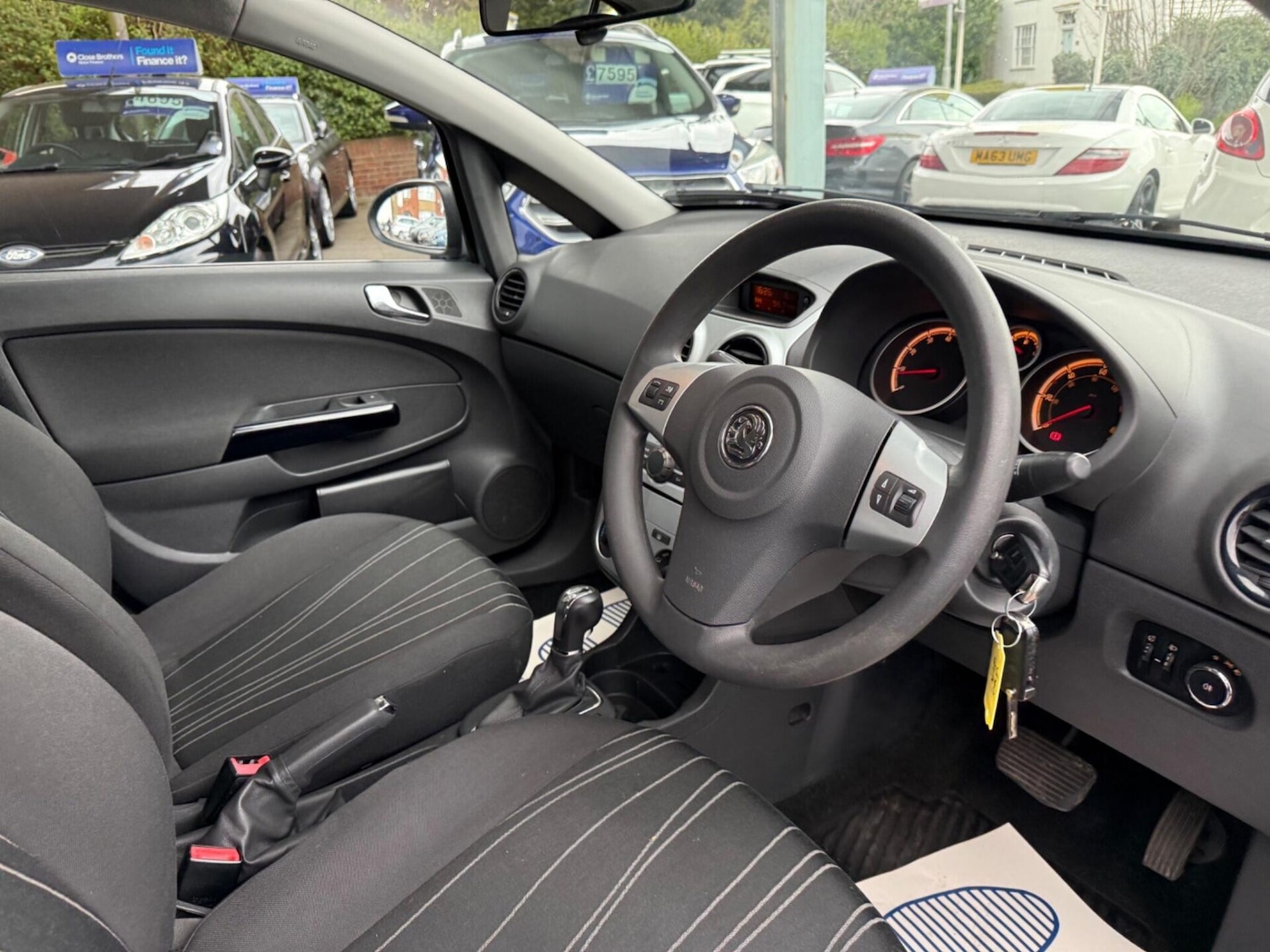 Used Vauxhall Corsa 2010 for sale - 78084094: Photo 38