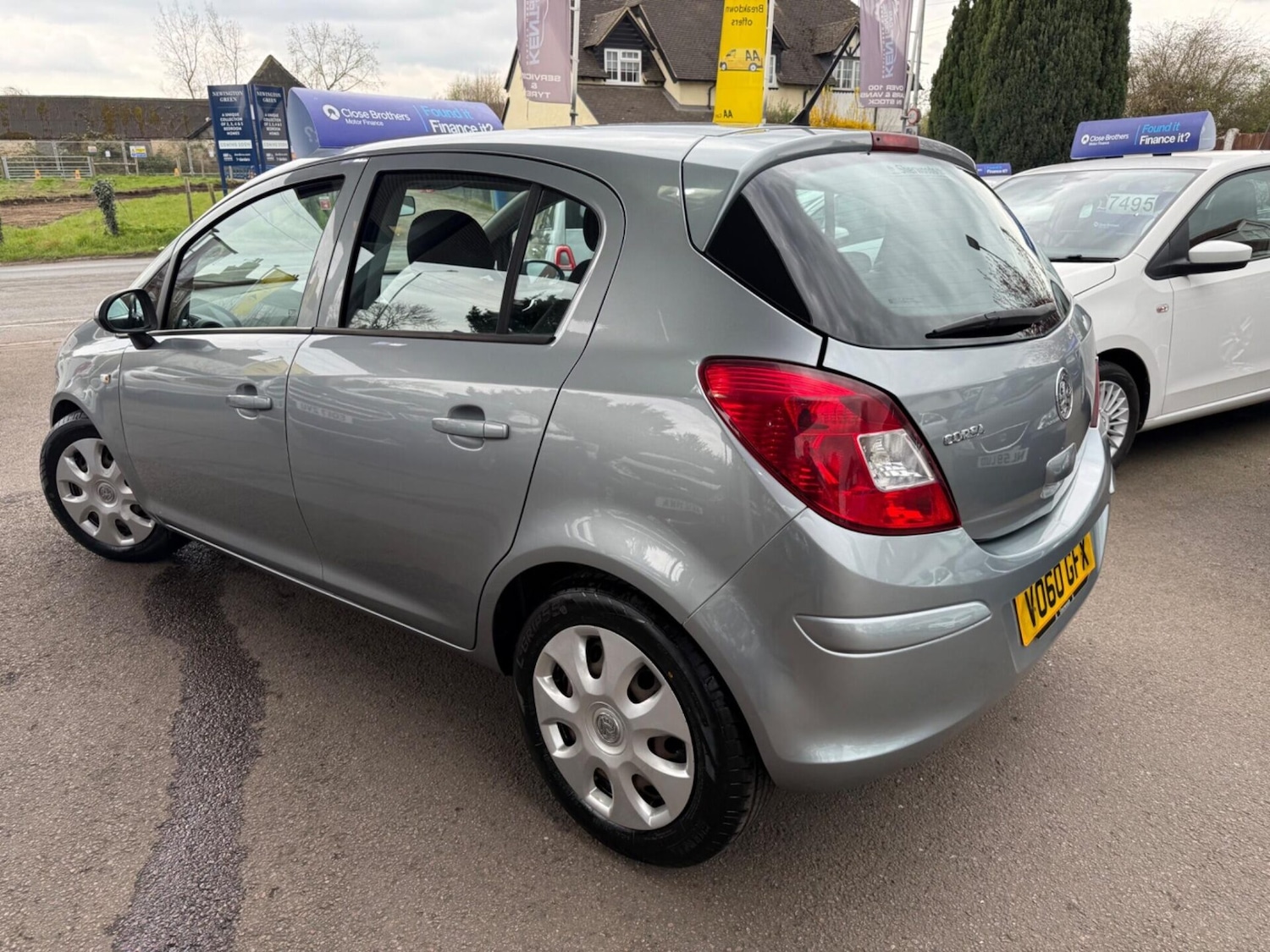 Used Vauxhall Corsa 2010 for sale - 78084094: Photo 6