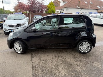 Used Volkswagen up! 2018 for sale - 78545327: Photo