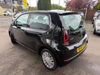 Used Volkswagen up! 2018 for sale - 78545327: Photo