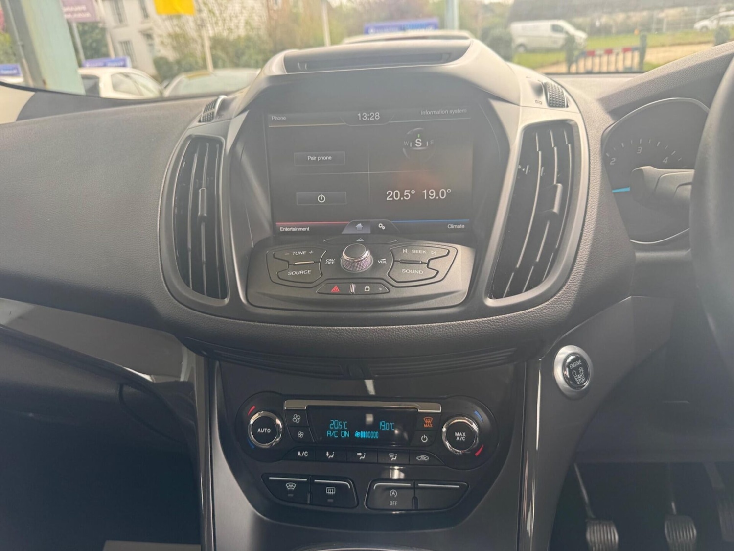 Used Ford Kuga 2016 for sale - 78179447: Photo 22