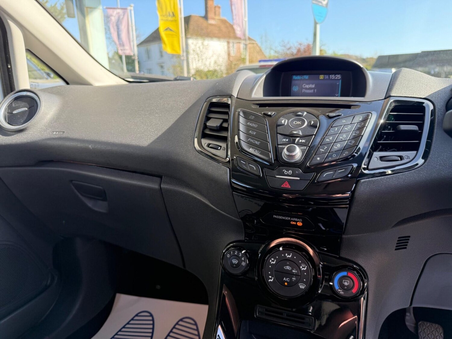 Used Ford Fiesta 2015 for sale - 78168406: Photo 17