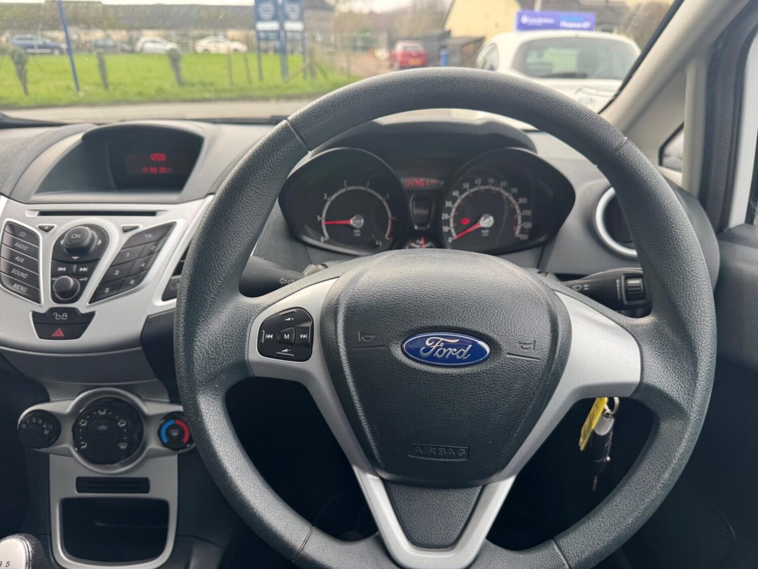 Used Ford Fiesta 2011 for sale - 77932778: Photo 10