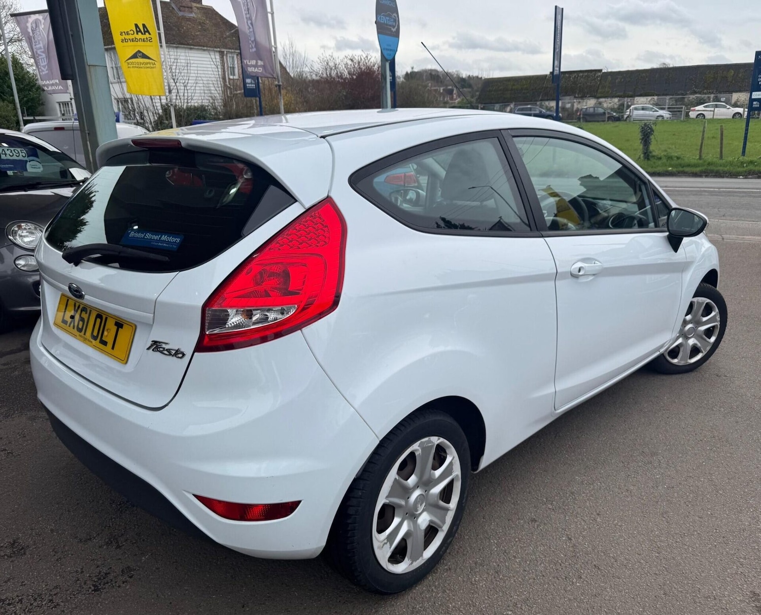 Used Ford Fiesta 2011 for sale - 77932778: Photo 4