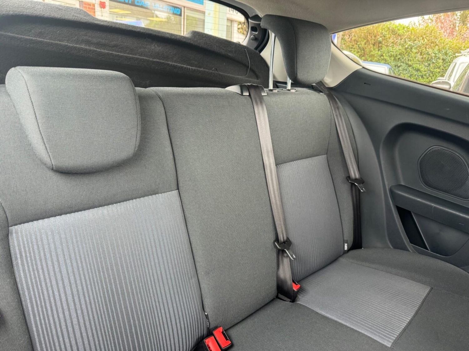 Used Ford Fiesta 2011 for sale - 77932778: Photo 6