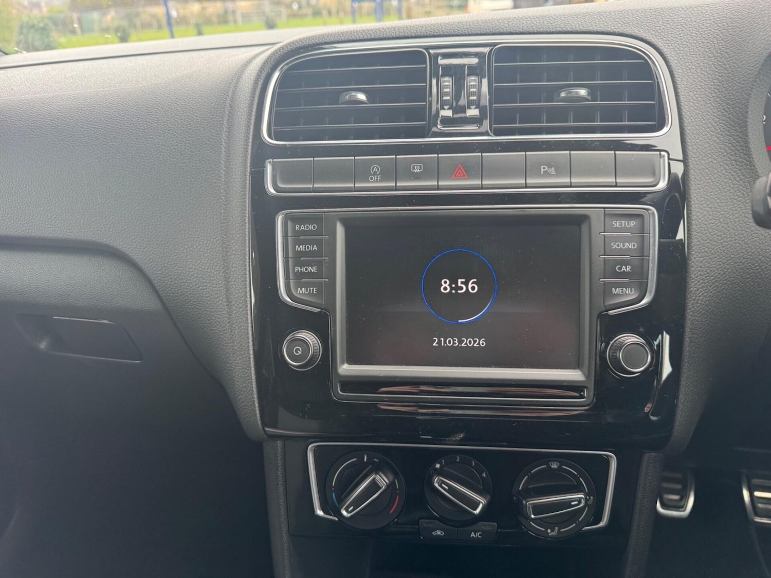 Used Volkswagen Polo 2016 for sale - 77973598: Photo 11