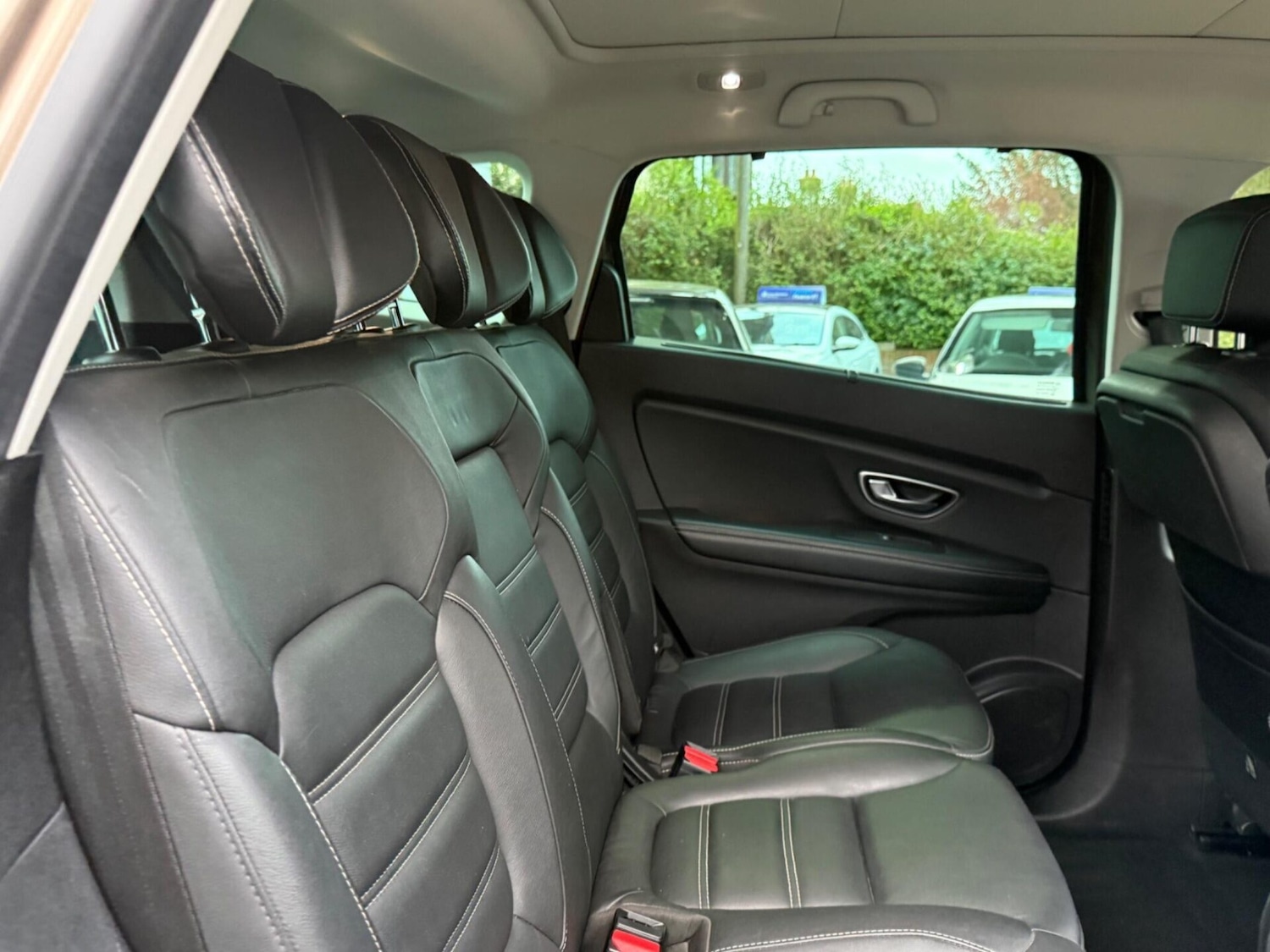 Used Renault Grand Scenic 2017 for sale - 78001623: Photo 27