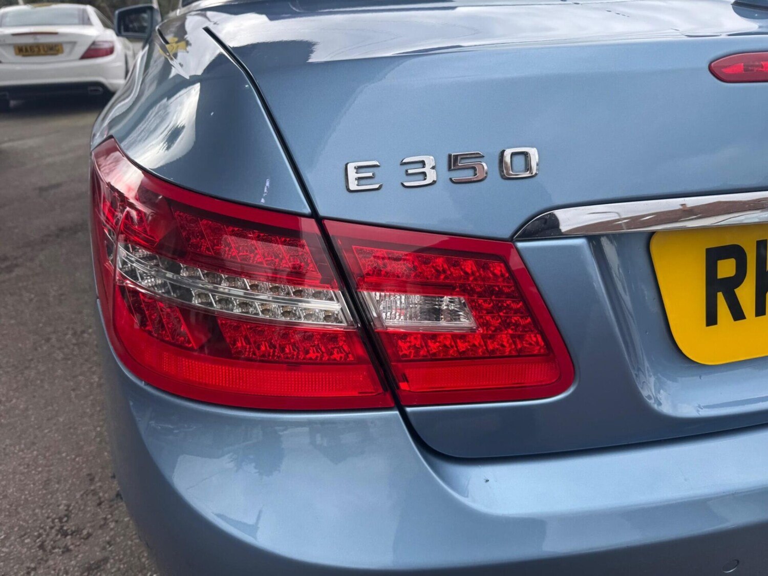 Used Mercedes-Benz E Class 2010 for sale - 78108262: Photo 16