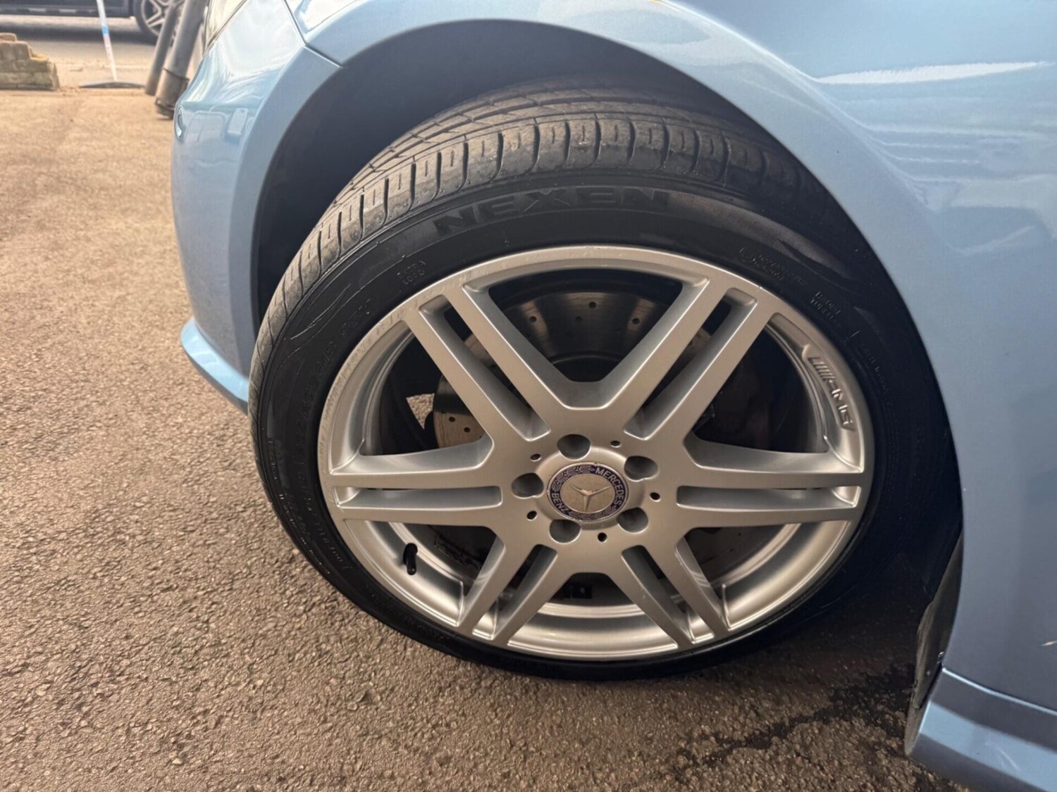 Used Mercedes-Benz E Class 2010 for sale - 78108262: Photo 21