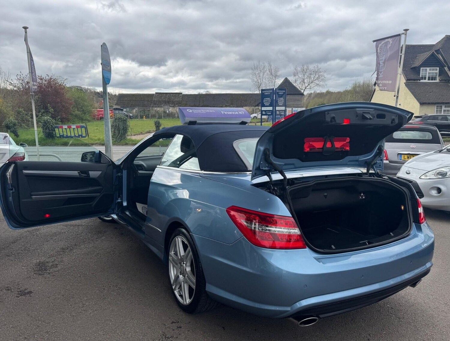 Used Mercedes-Benz E Class 2010 for sale - 78108262: Photo 37