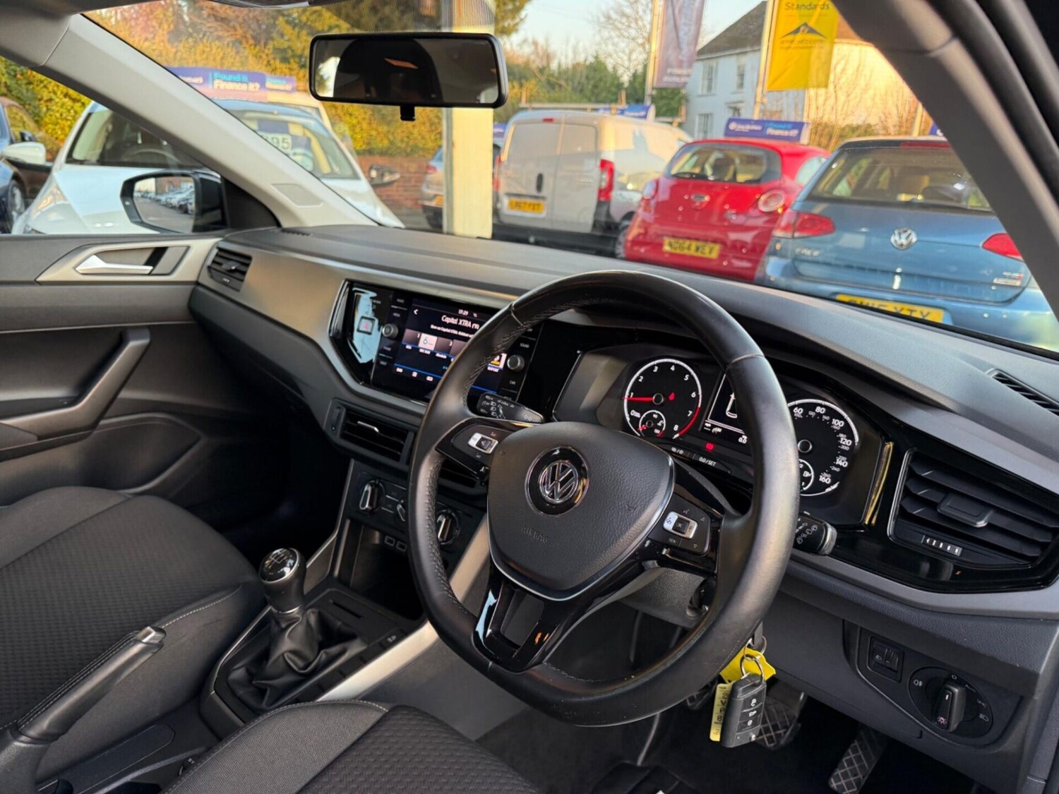 Used Volkswagen Polo 2018 for sale - 77952124: Photo 11