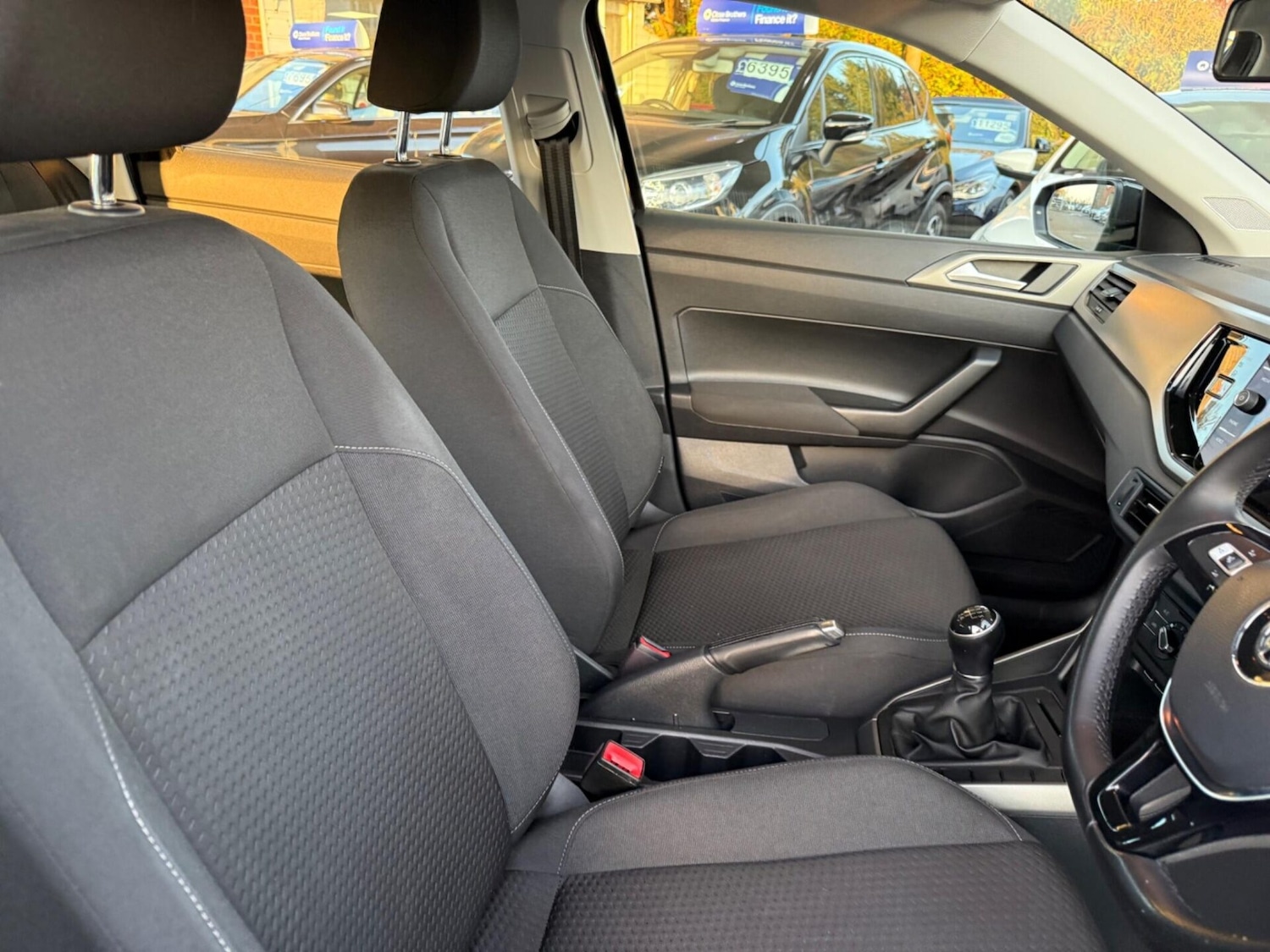 Used Volkswagen Polo 2018 for sale - 77952124: Photo 15