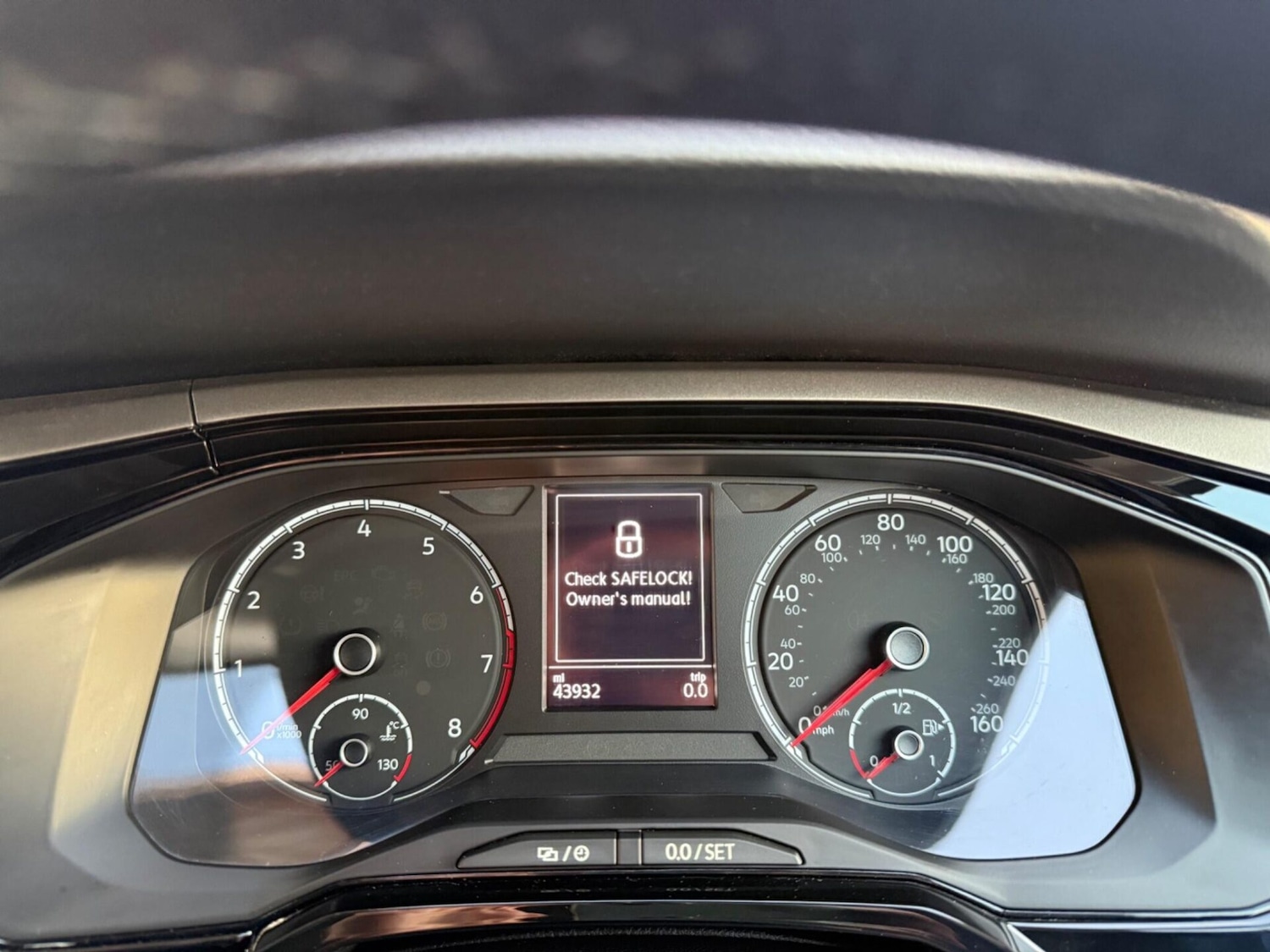 Used Volkswagen Polo 2018 for sale - 77952124: Photo 26