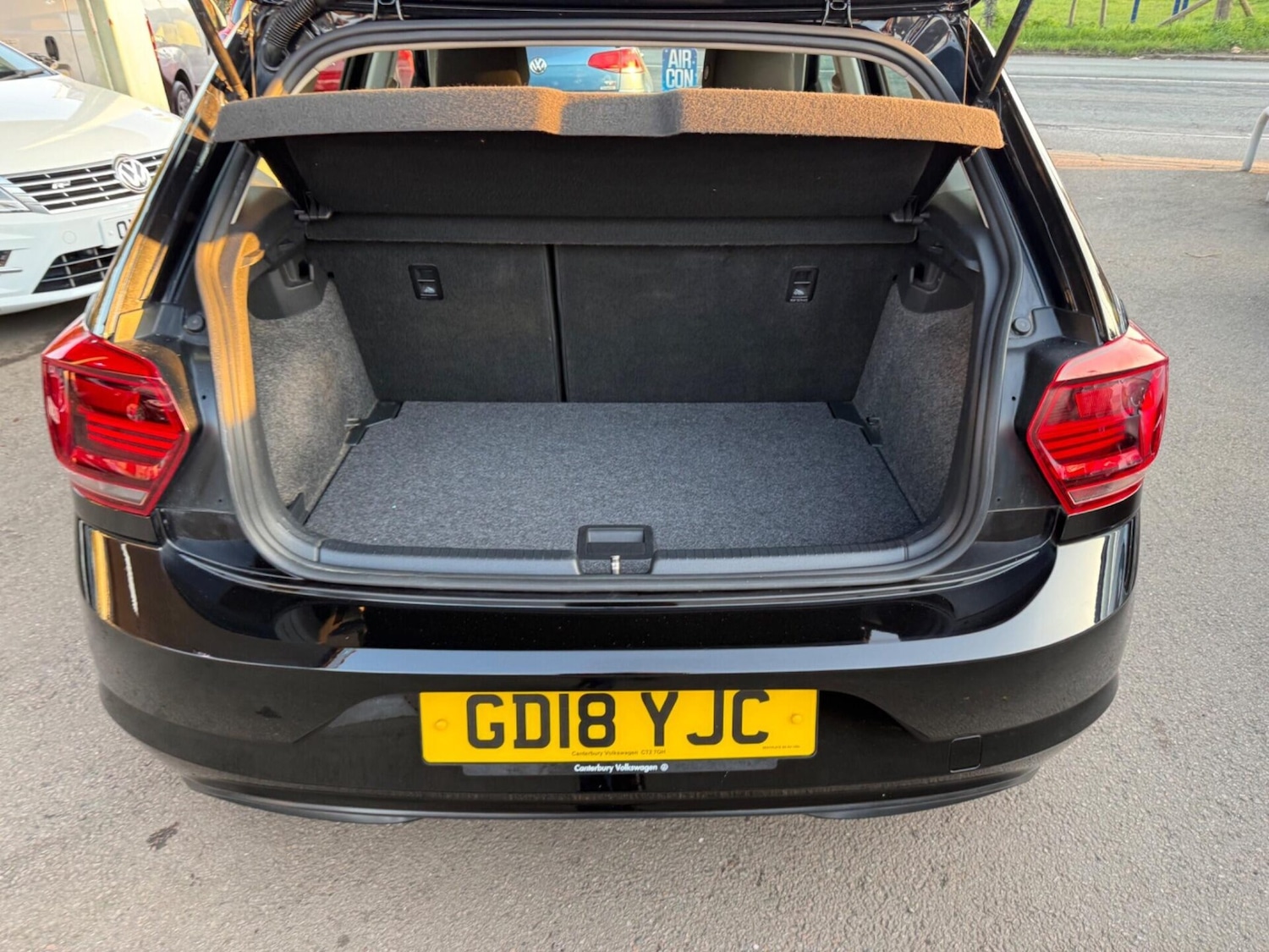 Used Volkswagen Polo 2018 for sale - 77952124: Photo 29