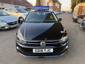 Used Volkswagen Polo 2018 for sale - 77952124: Photo