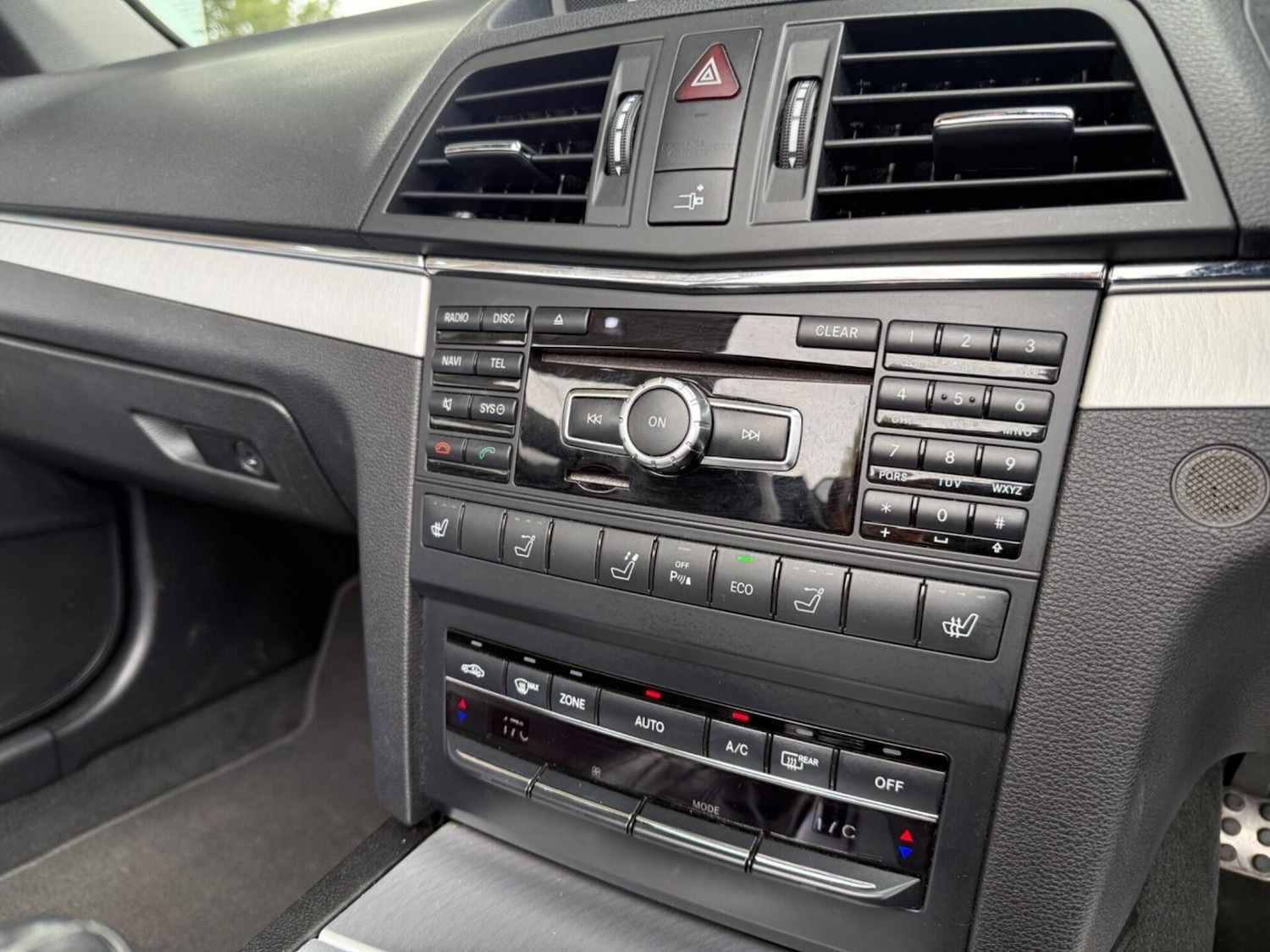 Used Mercedes-Benz E Class 2012 for sale - 78211841: Photo 23