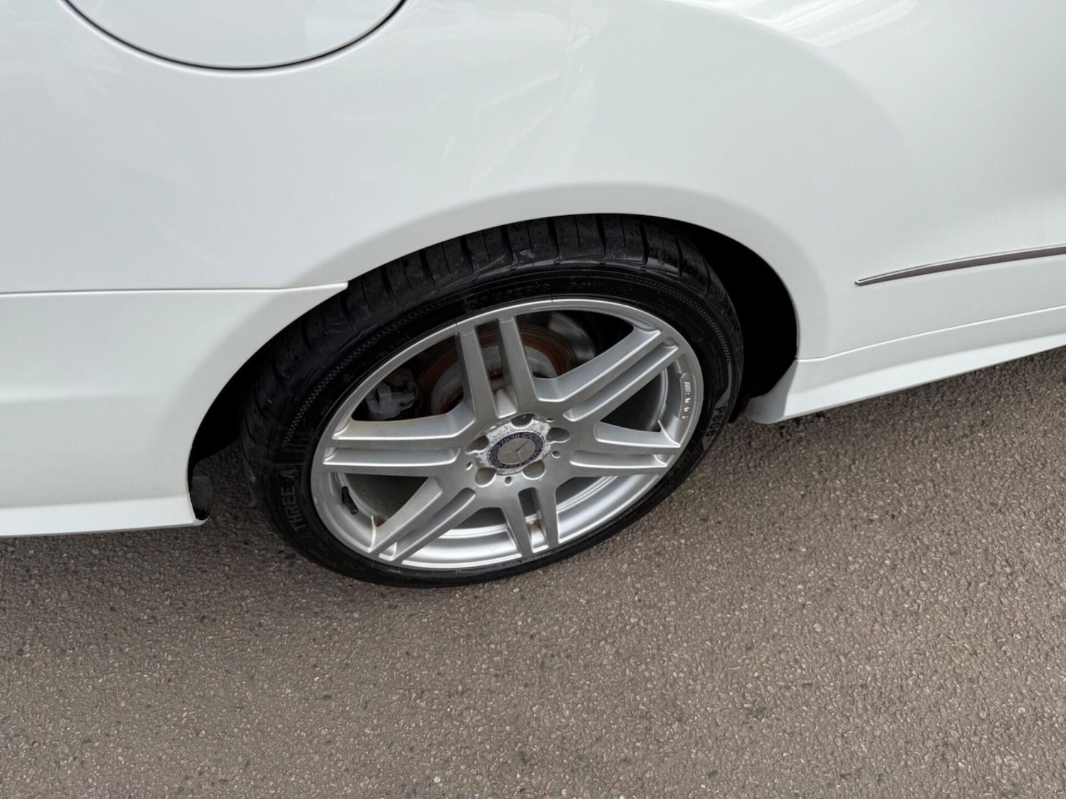 Used Mercedes-Benz E Class 2012 for sale - 78211841: Photo 25