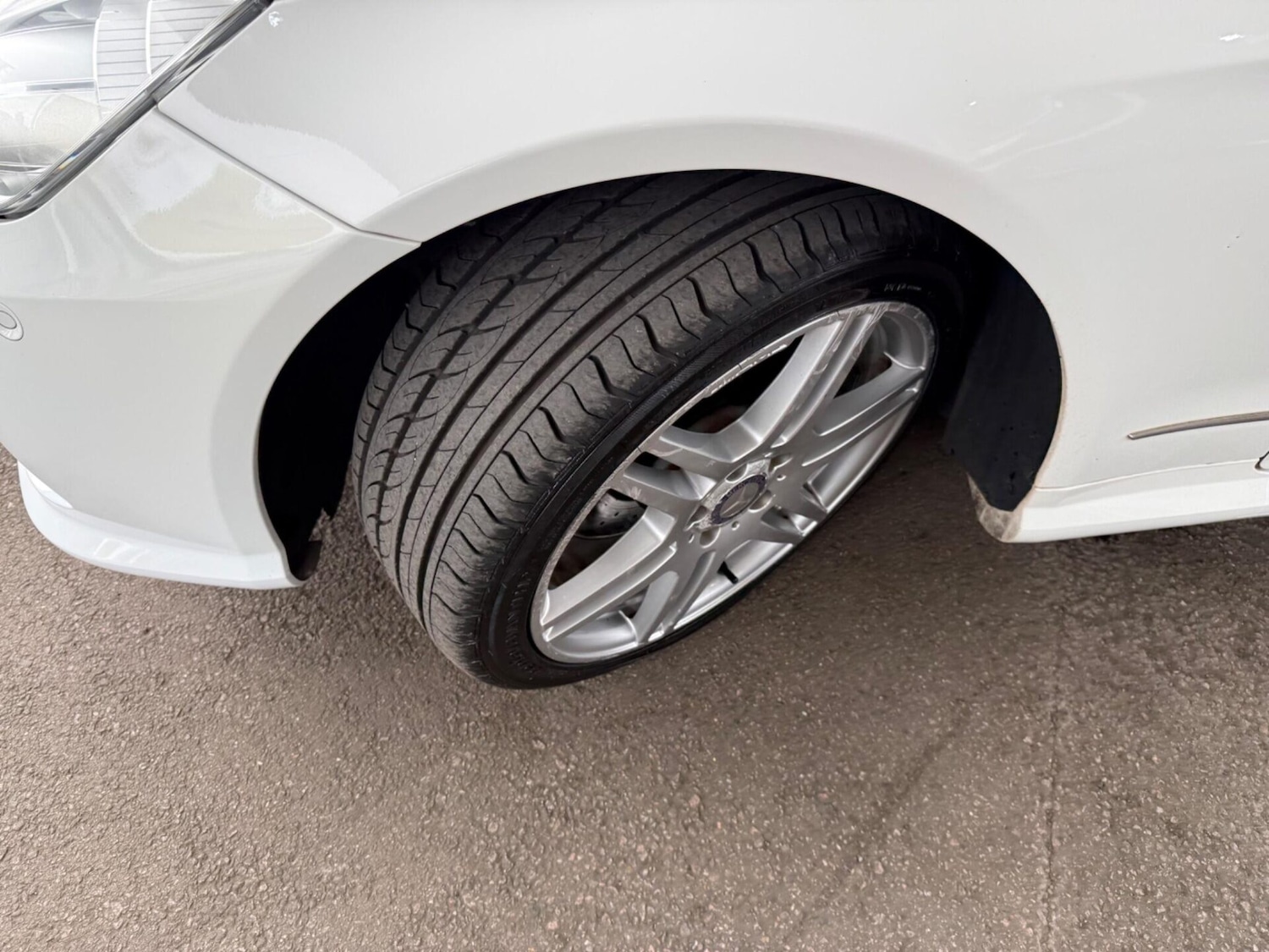 Used Mercedes-Benz E Class 2012 for sale - 78211841: Photo 33