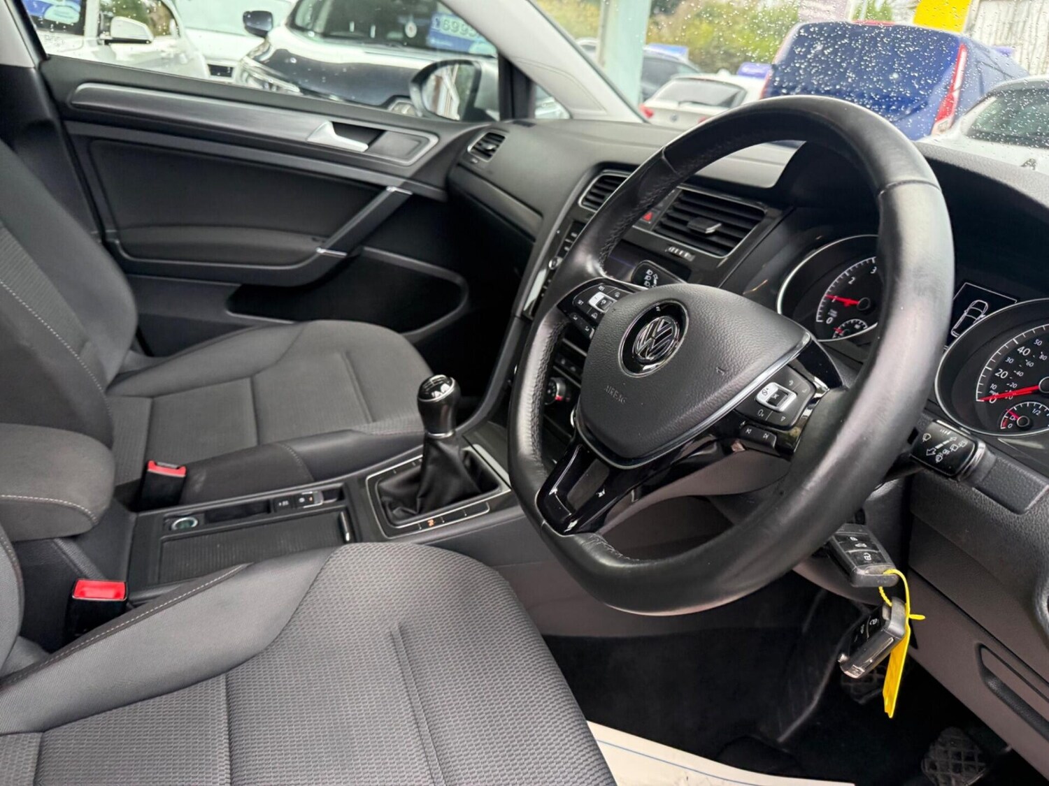 Used Volkswagen Golf 2017 for sale - 77932718: Photo 17