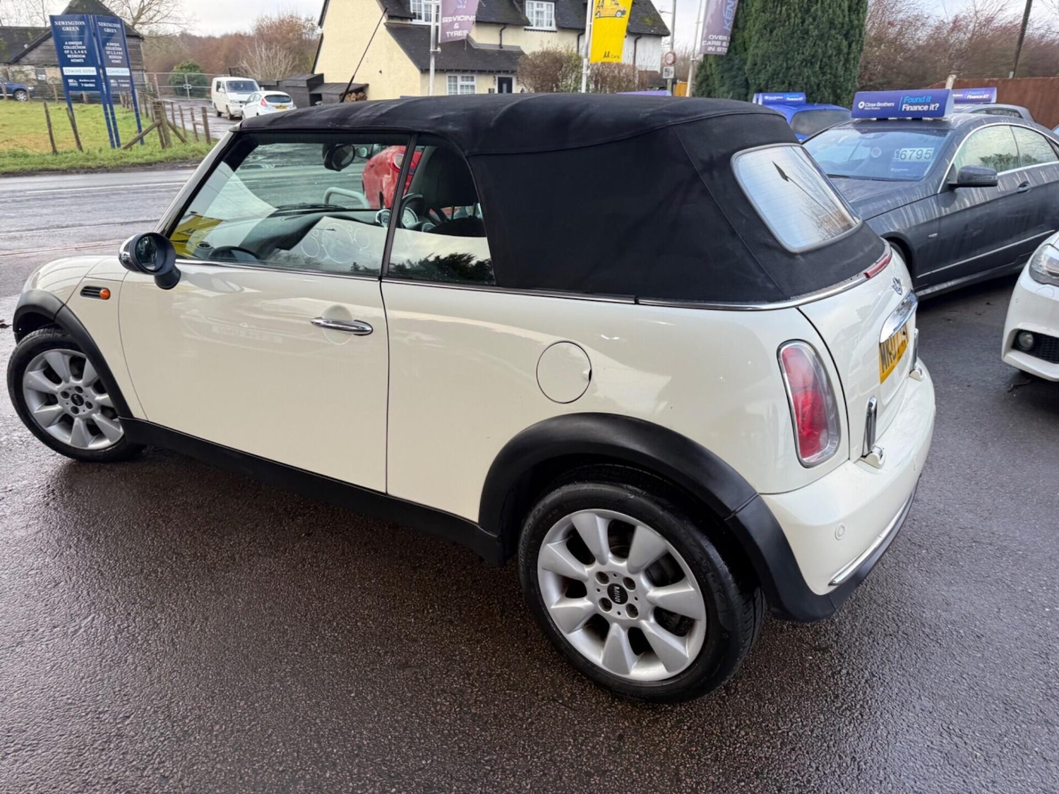 Used MINI Convertible 2007 for sale - 77932786: Photo 11