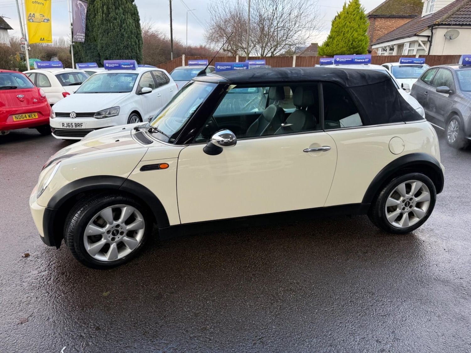 Used MINI Convertible 2007 for sale - 77932786: Photo 12