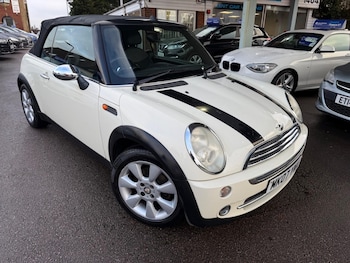 Used MINI Convertible 2007 for sale - 77932786: Photo