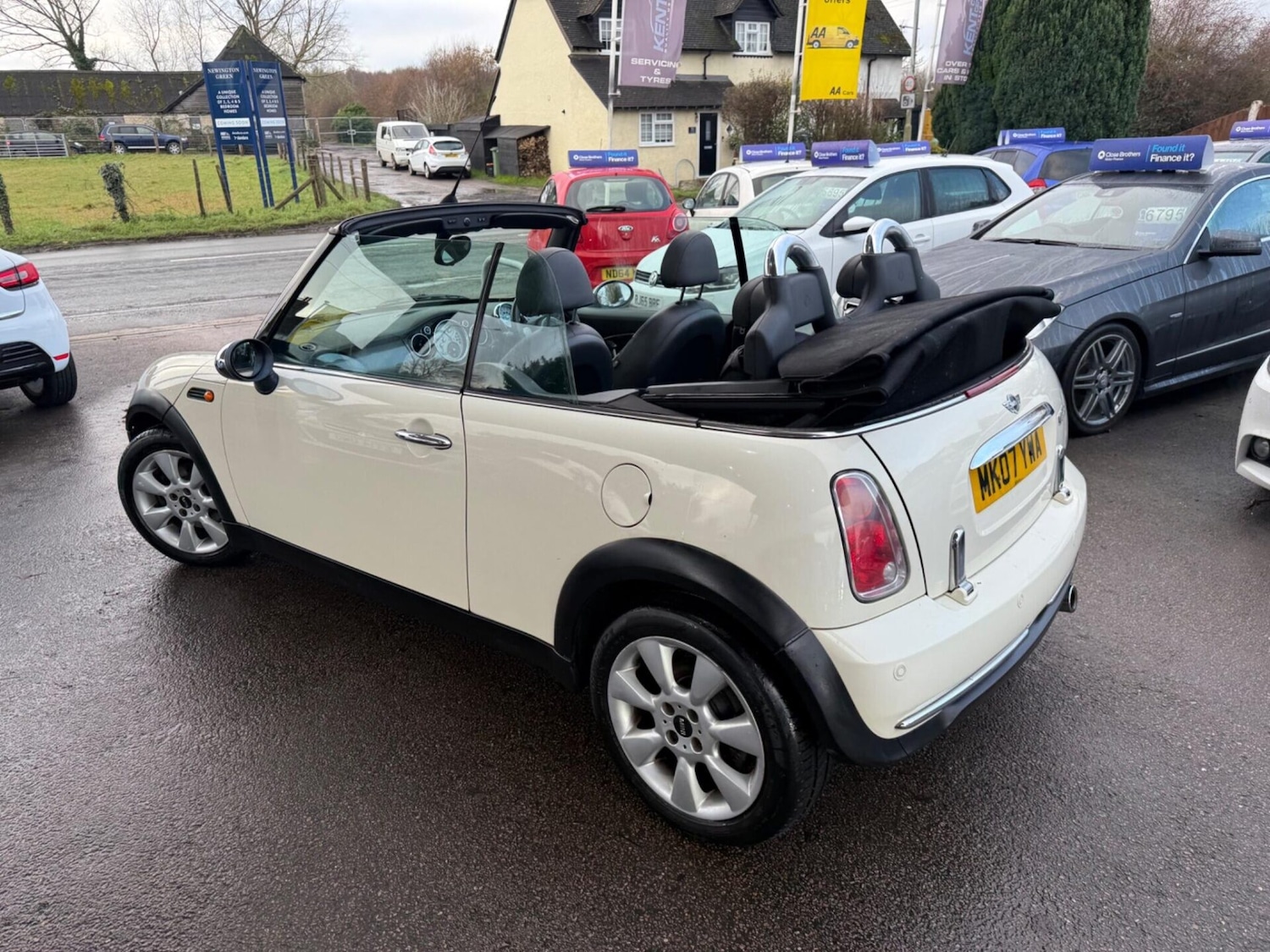 Used MINI Convertible 2007 for sale - 77932786: Photo 6