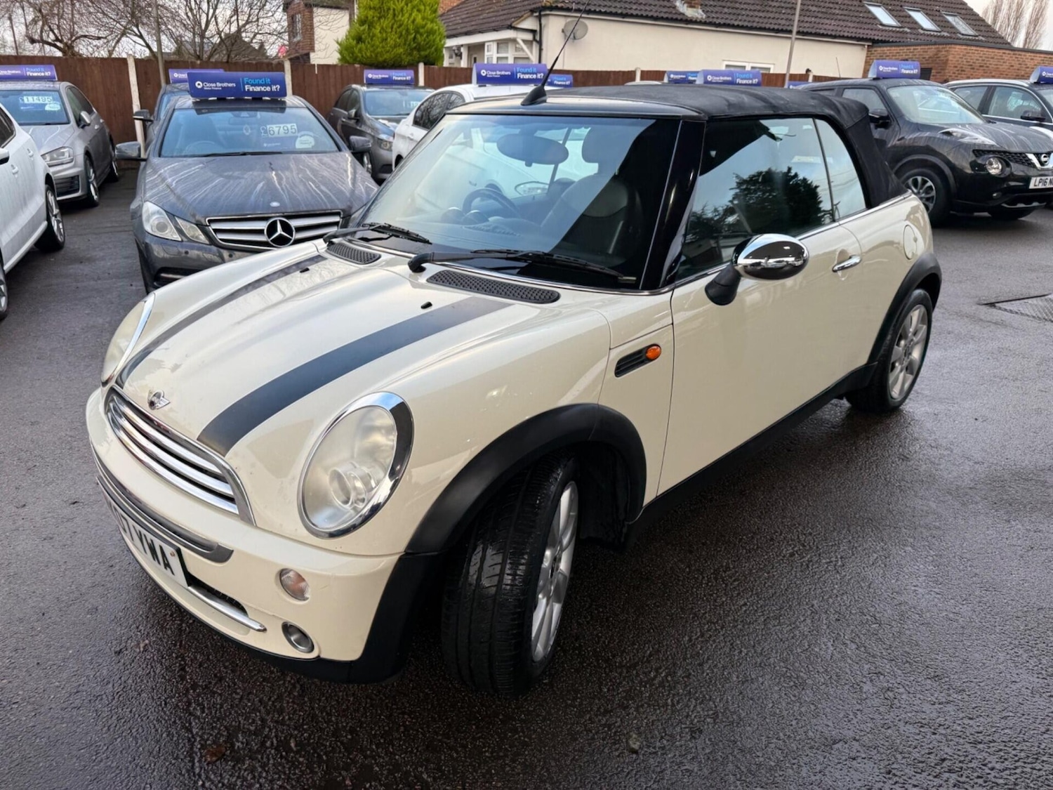 Used MINI Convertible 2007 for sale - 77932786: Photo 8